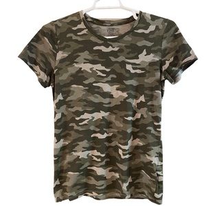 Victoria's Secret Pink Camo T-Shirt Size L